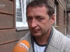 Lobbista Roman Janoušek poté, co ho policie v pátek propustila, na záběrech Prima family.