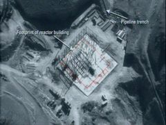 Satelitní snímek syrského zařízení.