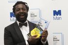 Man Bookerovu cenu vyhrál poprvé autor z Jamajky s knihou o atentátu na Boba Marleyho