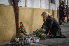Před šesti lety zemřel Kuciak. Touha po slušné zemi je stále aktuální, řekla Čaputová