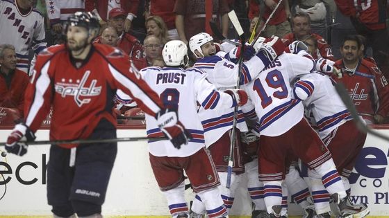 Tři góly a 115 minut boje. Rangers vyloupili Washington.