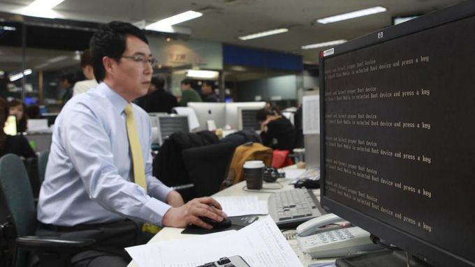Minulý týden napadli hackeři i tři jihokorejské televize.