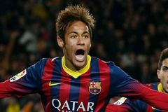 Hvězdný Real byl v Pamploně rád za remízu, Barcu táhl Neymar