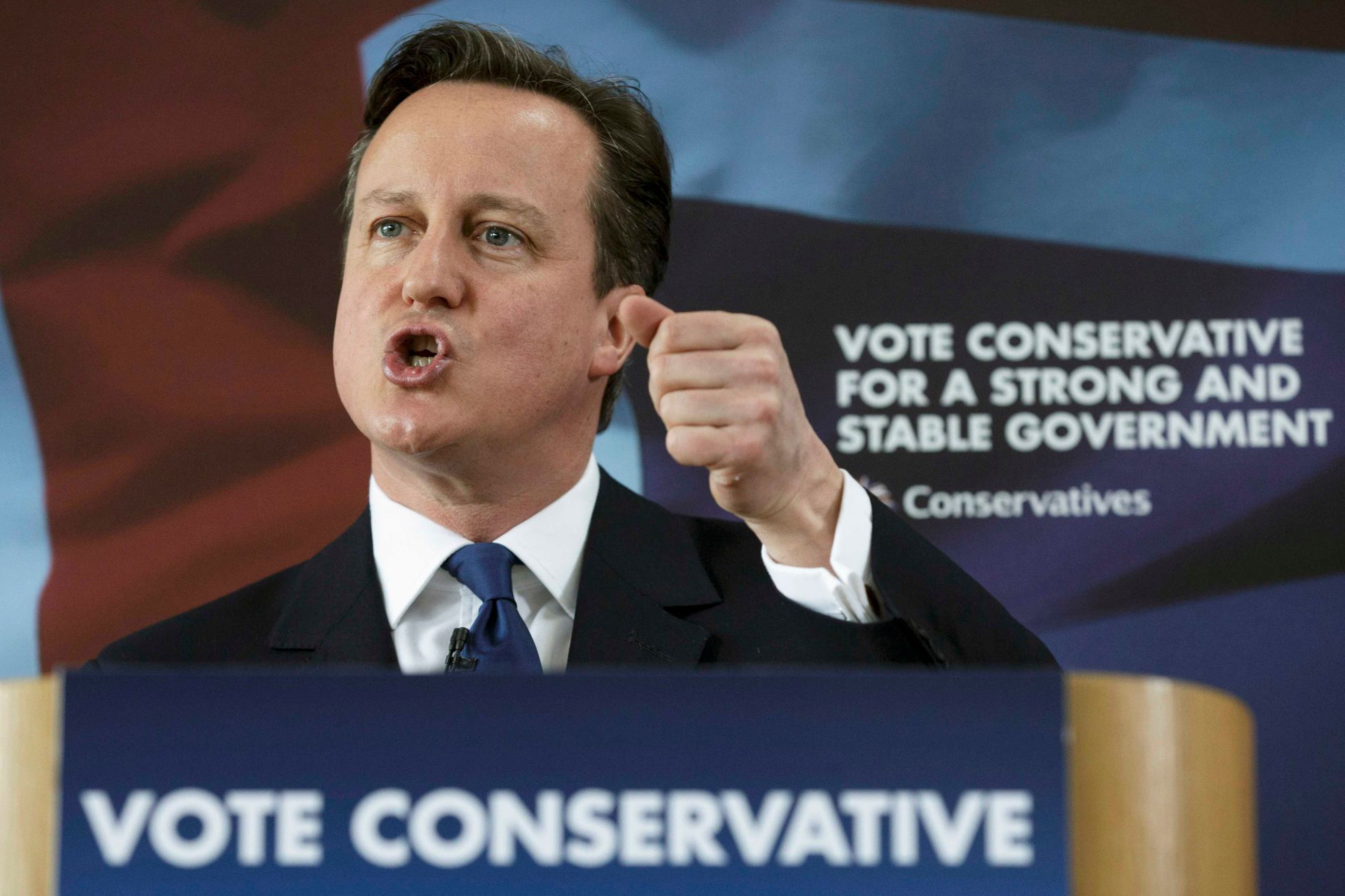 David Cameron na předvolebním mítinku.
