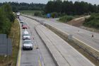 Silničáři otevřou nový úsek D1 mezi Loktem a Hořicemi