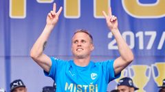 Tak kolik, Davide? Sparta nadchla, Svěrkoš ironicky tleskal další penaltě Slavie