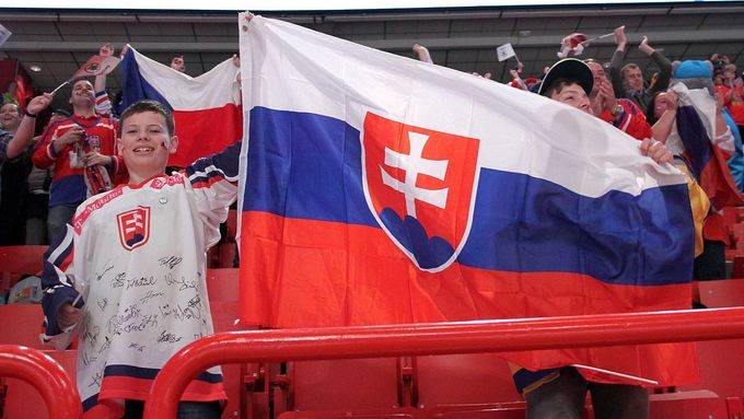 Slovenští fanoušci.