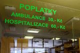 2. července - Vláda schválila návrh na zrušení třicetikorunových poplatků v ambulancích a lékárnách od ledna. Zůstane jen 90 korun na pohotovosti. Kabinet také schválil zavedení snížené sazby daně z přidané hodnoty ve výši deset procent pro knihy, kojeneckou výživu a léky. Platit bude od příštího roku. Prezident Miloš Zeman obě předlohy podepsal 6. listopadu.