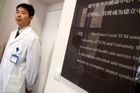 Čínská klinika v Hradci je průšvih, zlobí se komora lékařů a stěžuje si úředníkům i policii