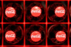 Coca Cola jde do boje s obezitou. Má plán i pro Česko