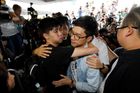 Organizátoři prodemokratických protestů v Hongkongu půjdou do vězení, rozhodl Peking
