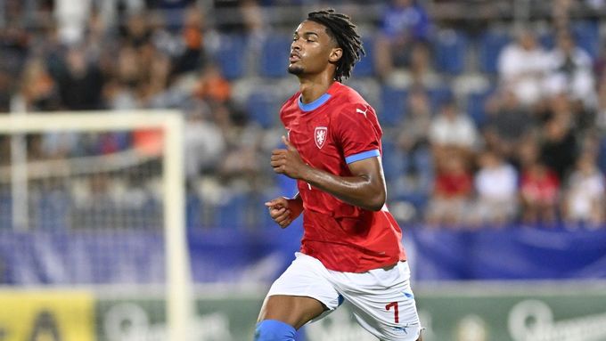 Česko - Skotsko, utkání skupiny B kvalifikace mistrovství Evropy ve fotbale do 21 let, 5. září 2025, Uherské Hradiště. Yannick Eduardo z Česka.