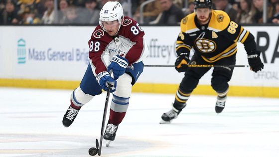 Útočník Colorada Martin Nečas