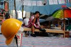 Úřady v Hongkongu začaly s odklízením dalších barikád