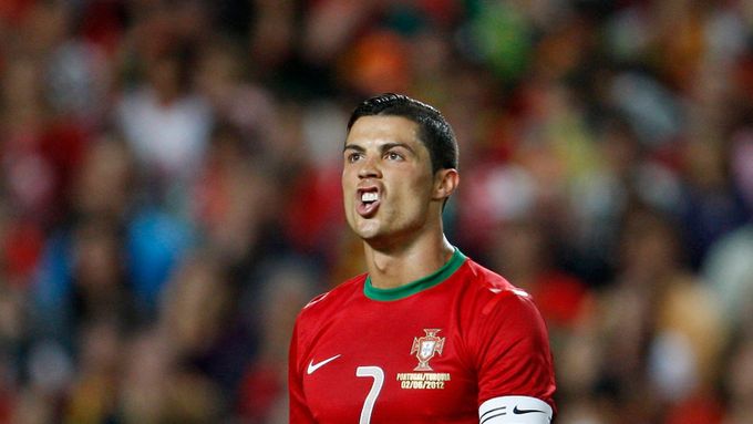 FOTO Kolik Čechů používá víc gelu než Ronaldo