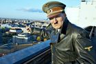 Komedie o Hitlerovi je v Německu hit. Diváci za ni utratili již 318 milionů