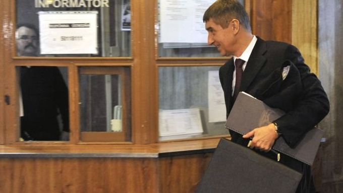 Andrej Babiš u soudu v Bratislavě.