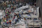 Necelý týden po ničivém zemětřesení Mexiko zasáhly další otřesy. Počet obětí stoupl na 315