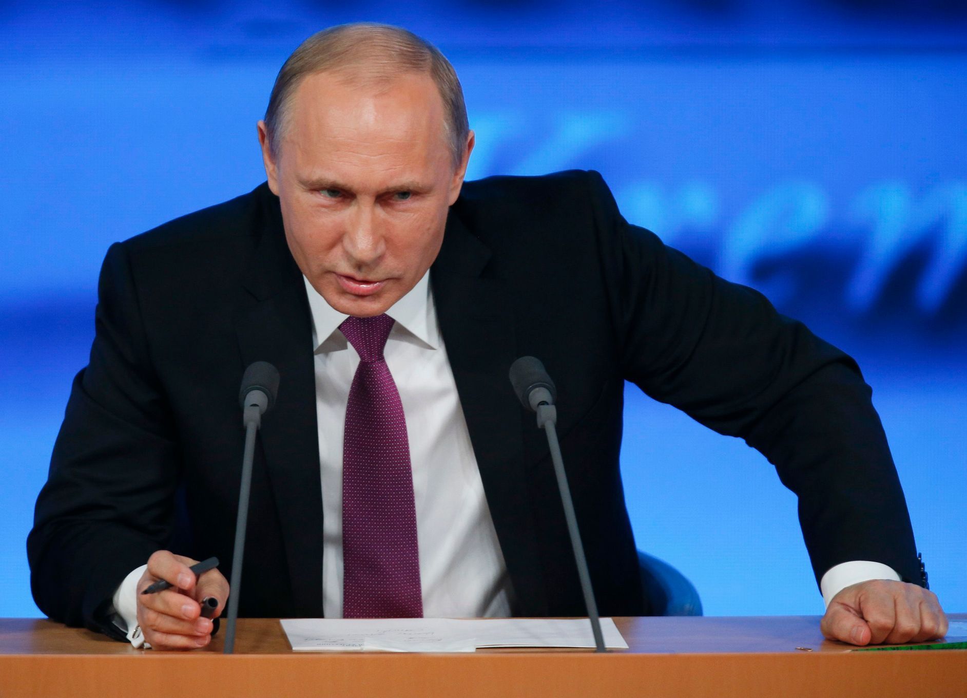 Ruský prezident Vladimir Putin na výroční tiskové konferenci
