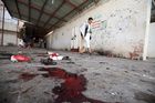 Sebevrazi zaútočili na mešity v Saná, zabili přes 140 lidí