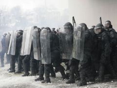 V lednu se konaly ve Vilniusu násilné protivládní demonstrace kvůli krizi a klesající životní úrovni.