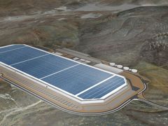 Ve státě Nevada se staví obří továrna Tesly s příznačným názvem Gigafactory 1. V pořadí druhá by měla časem vzniknout v Evropě.