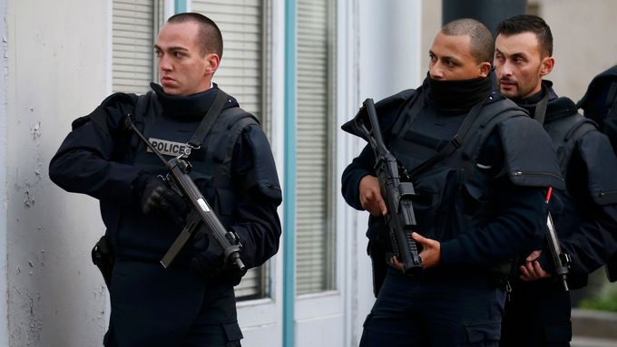 V Paříži platí od útoků z 13. listopadu mimořádná bezpečnostní opatření.