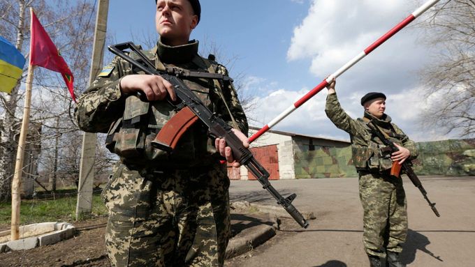 Ukrajinští ozbrojenci.