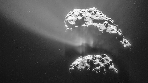Kyslík na kometě neumíme vysvětlit, posouvá to teorie vzniku sluneční soustavy, tvrdí astronom
