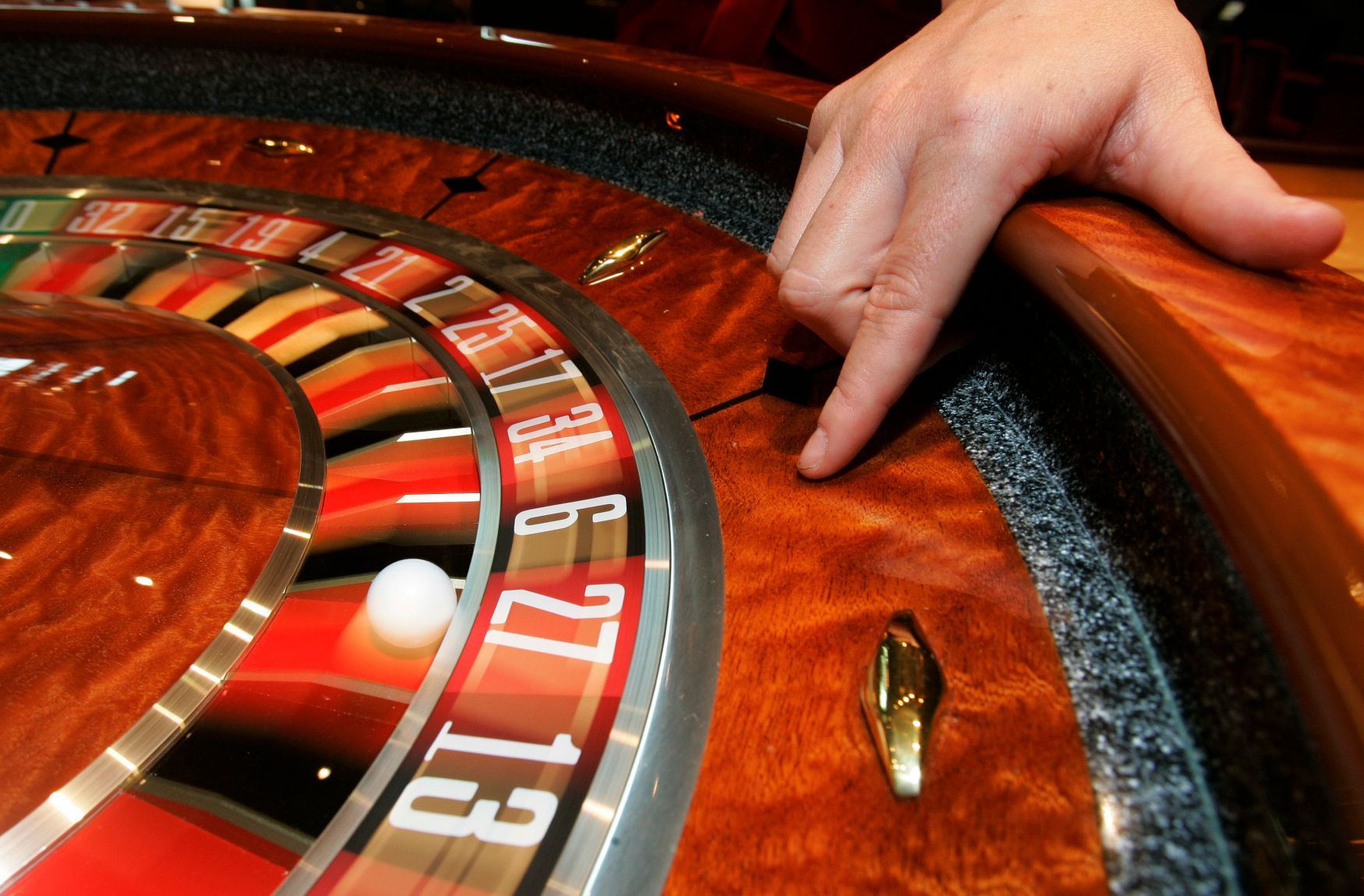 Ruleta kasino hazard