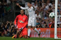 Ronaldo řídil vítězný vstup Realu do Ligy mistrů, úřadoval také Manchester City