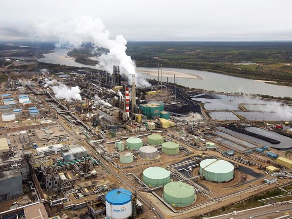 Těžba z ropných písků v Kanadě