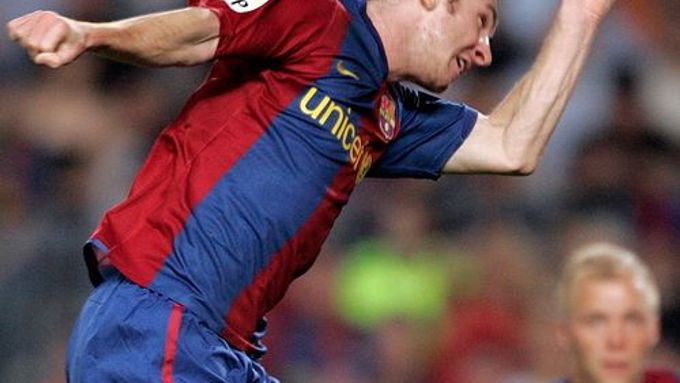 Sportný gól barcelonského Leo Messiho, který se do sítě Espanyolu trefil rukou.