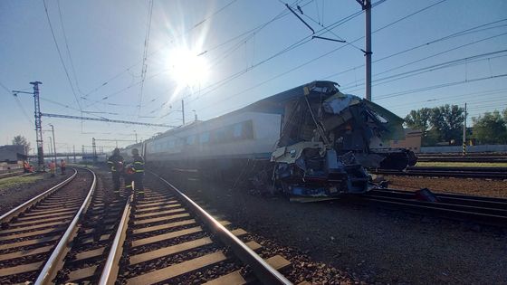 vlak nehoda srážka bohumín pendolino