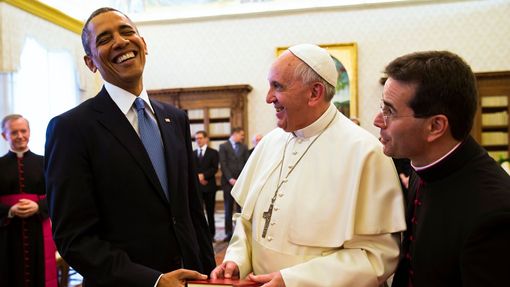 Barack Obama během své návštěvy Vatikánu. S papežem Františkem se bavili především o boji s chudobou. (27. března 2014)