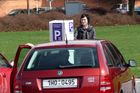Praha chystá tvrdší systém, jak vybírat za parkování