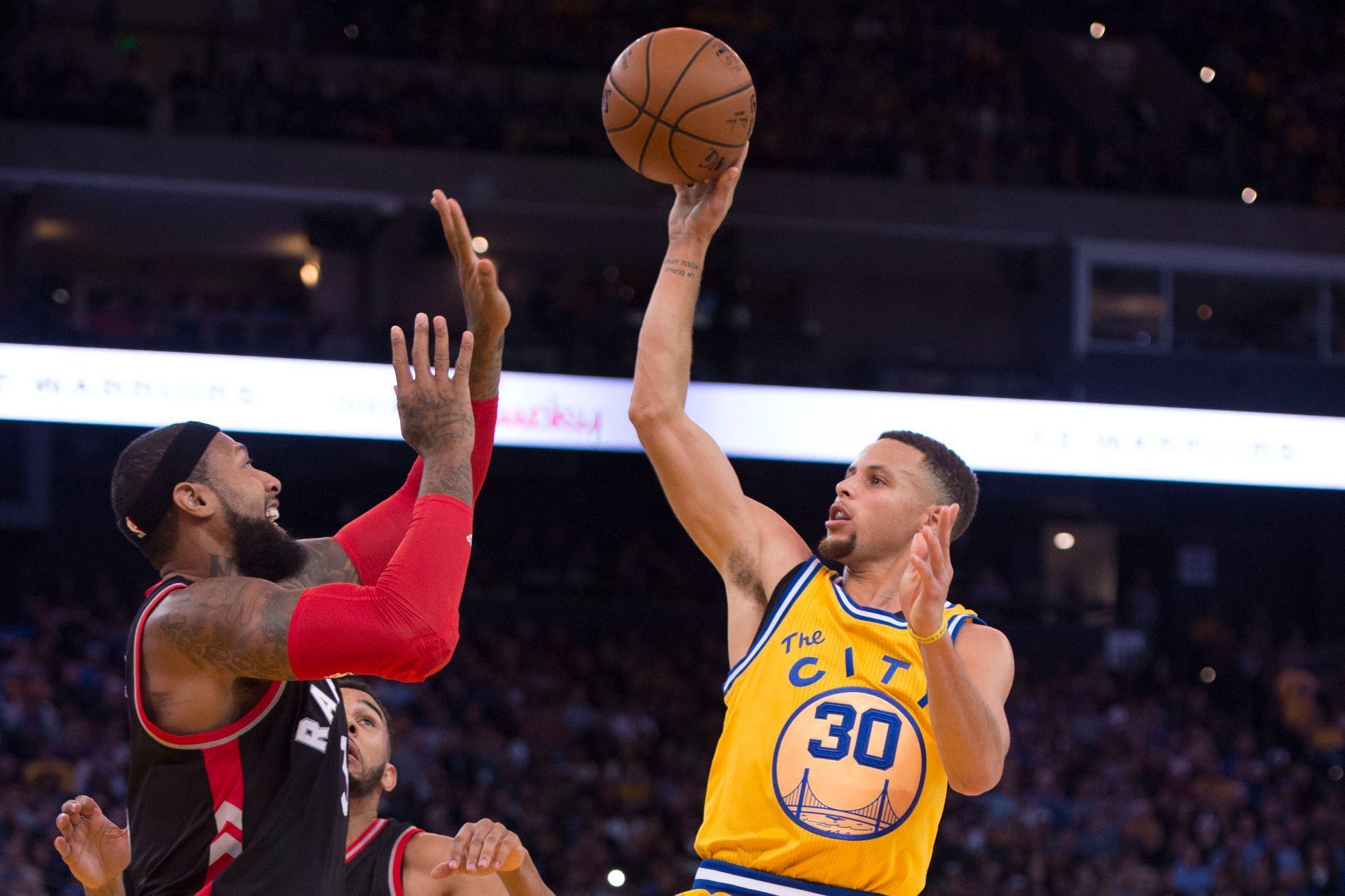 NBA: Toronto Raptors at Golden State Warriors: Stephen Curry, James Johnson