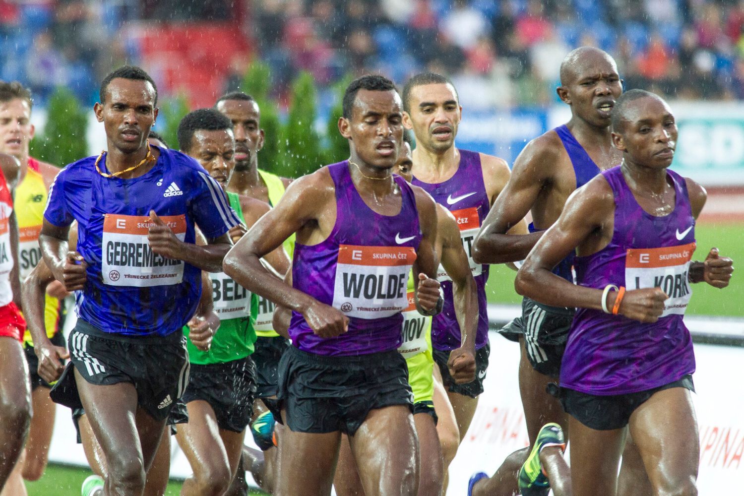 Zlatá tretra 2015: Dejen Gebremeskel, Dawit Wolde a Japheth Korir (5000 m)