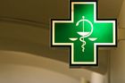 Ve Vinohradské nemocnici unikla kyselina, 2 zranění