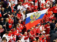 V červeném kanadském moři se nějací ruští fanoušci přece jen našli