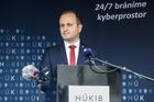 Má blízko k Janouškovi a J&T, je rizikem, varoval kyberúřad stát před českou firmou