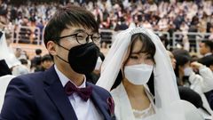 Čína svatba koronavirus