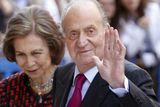 Španělský král Juan Carlos oznámil, že chce abdikovat ve prospěch nejmladšího ze svých dětí - a zároveň jediného syna...