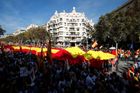 Barcelonou pochodovali zastánci jednotného Španělska. Zastavte šílenství, žádali
