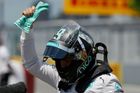 Rosberg znovu v kvalifikaci formule 1 porazil Hamiltona