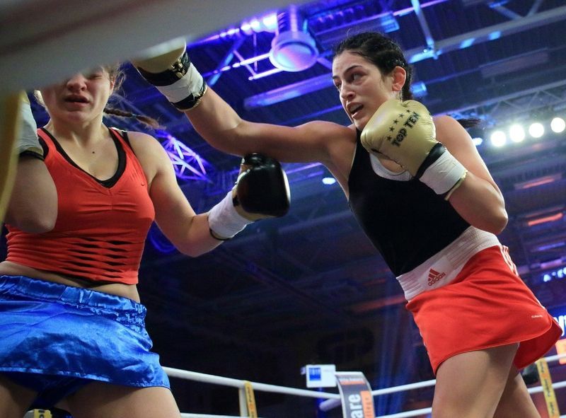 Lucie Sedláčková vs. Diana Kulinová