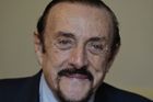 Východní Evropa se vrací k totalitě, tvrdí autor stanfordského experimentu Zimbardo