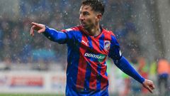 Liga v síti: Bývalý šéf Sparty chce nakopnout Ščasného, Štajner se vysmál Petrželovi