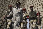 Egypt po útoku na loď námořnictva pohřešuje osm vojáků