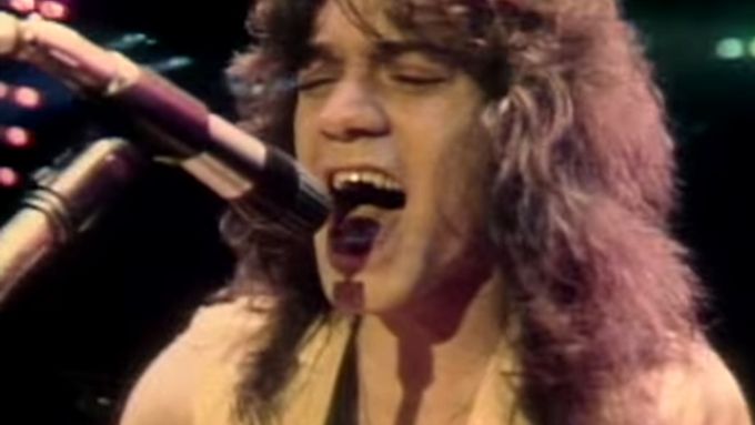 Videoklip k jednomu z prvních hitů Van Halen nazvanému Dance The Night Away.